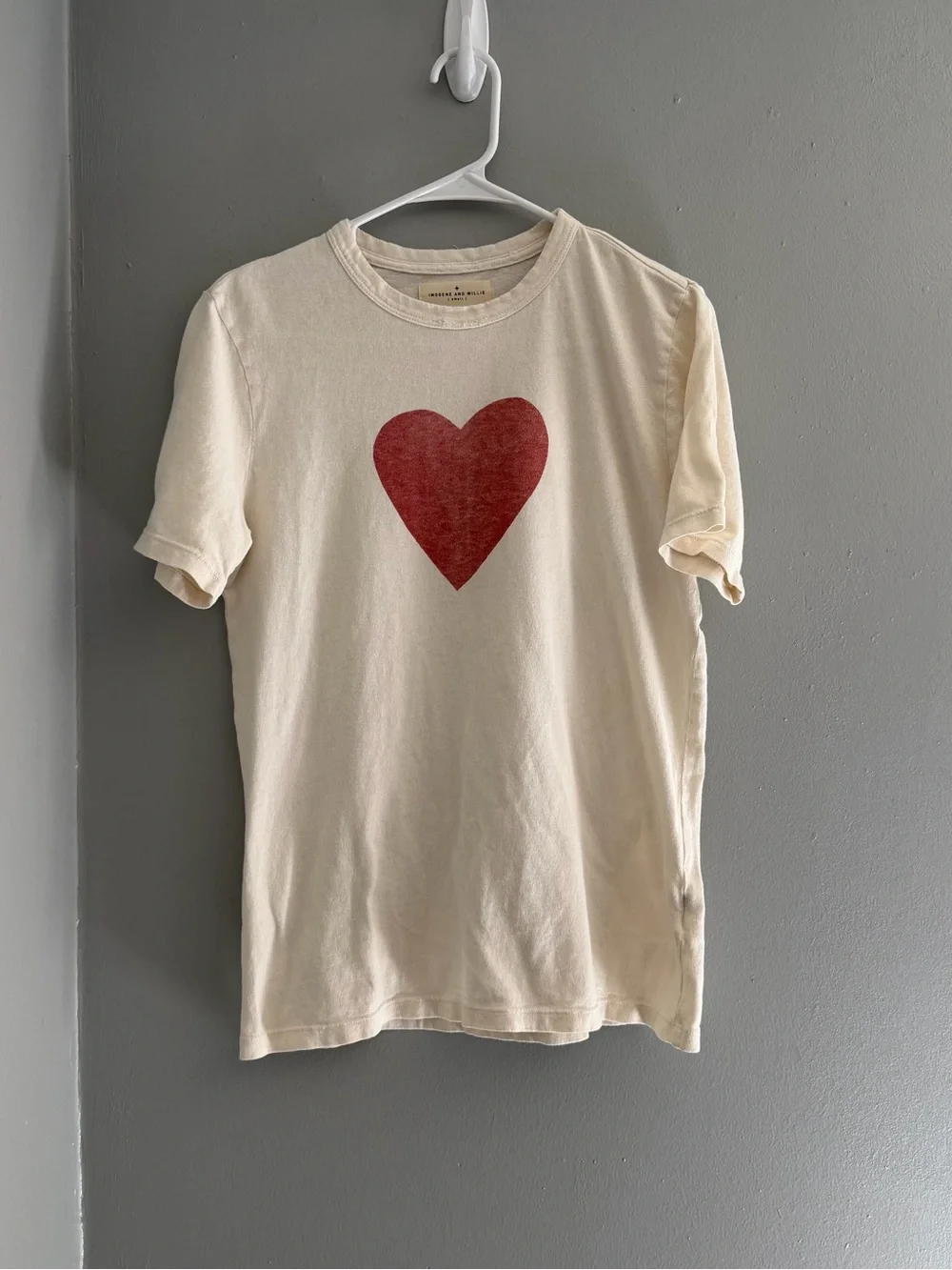 Imogene + Willie Heart Shirt - Picture 2 of 7